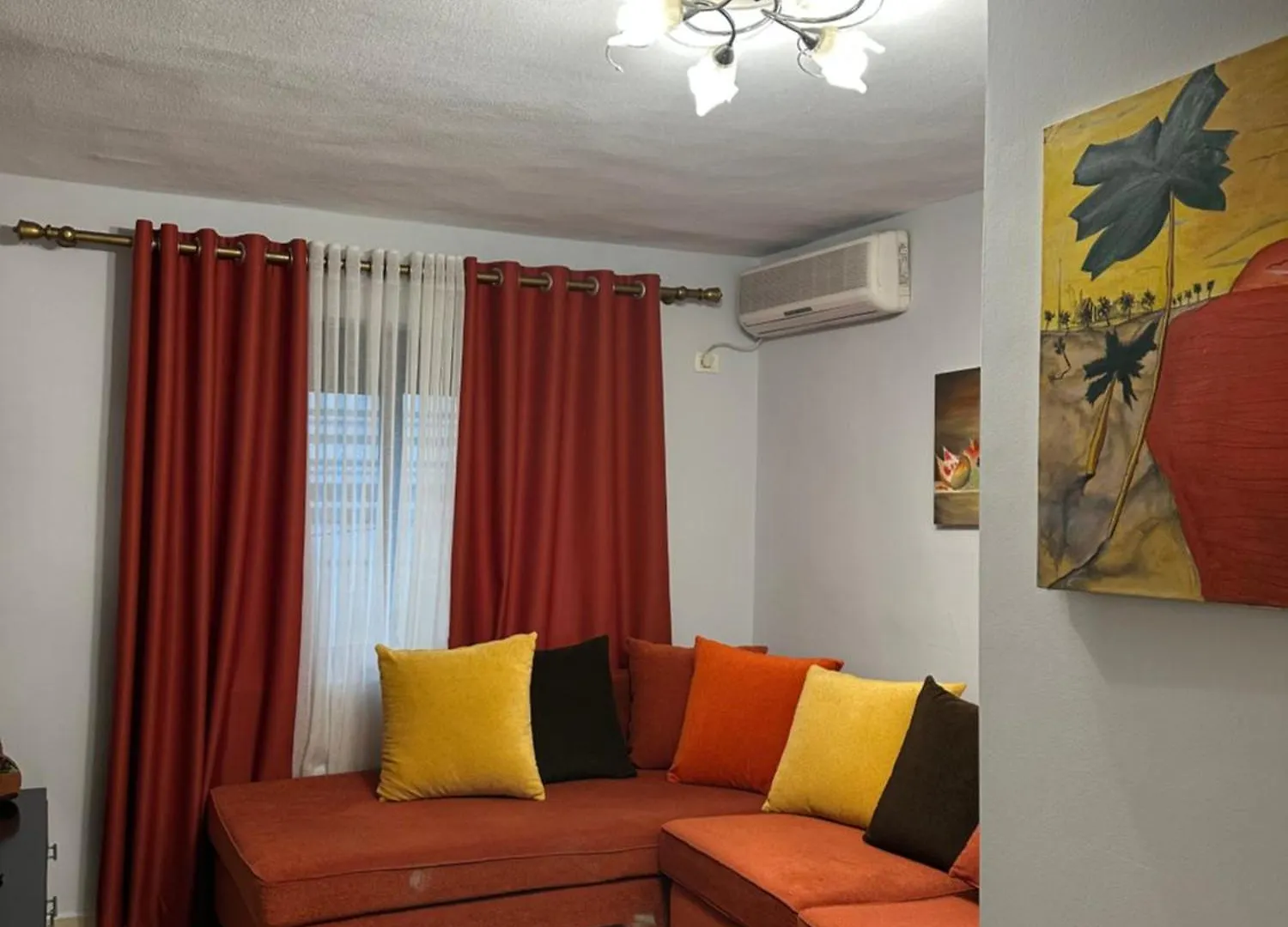 Central Apartments Tirana 0*,